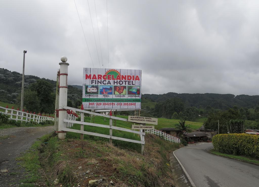 Finca Recreacional Marcelandia Santa Rosa de Cabal Buitenkant foto
